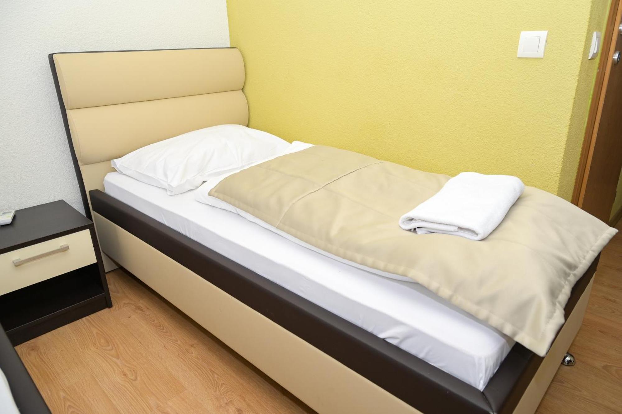 Motel Plaza Jajce Eksteriør billede