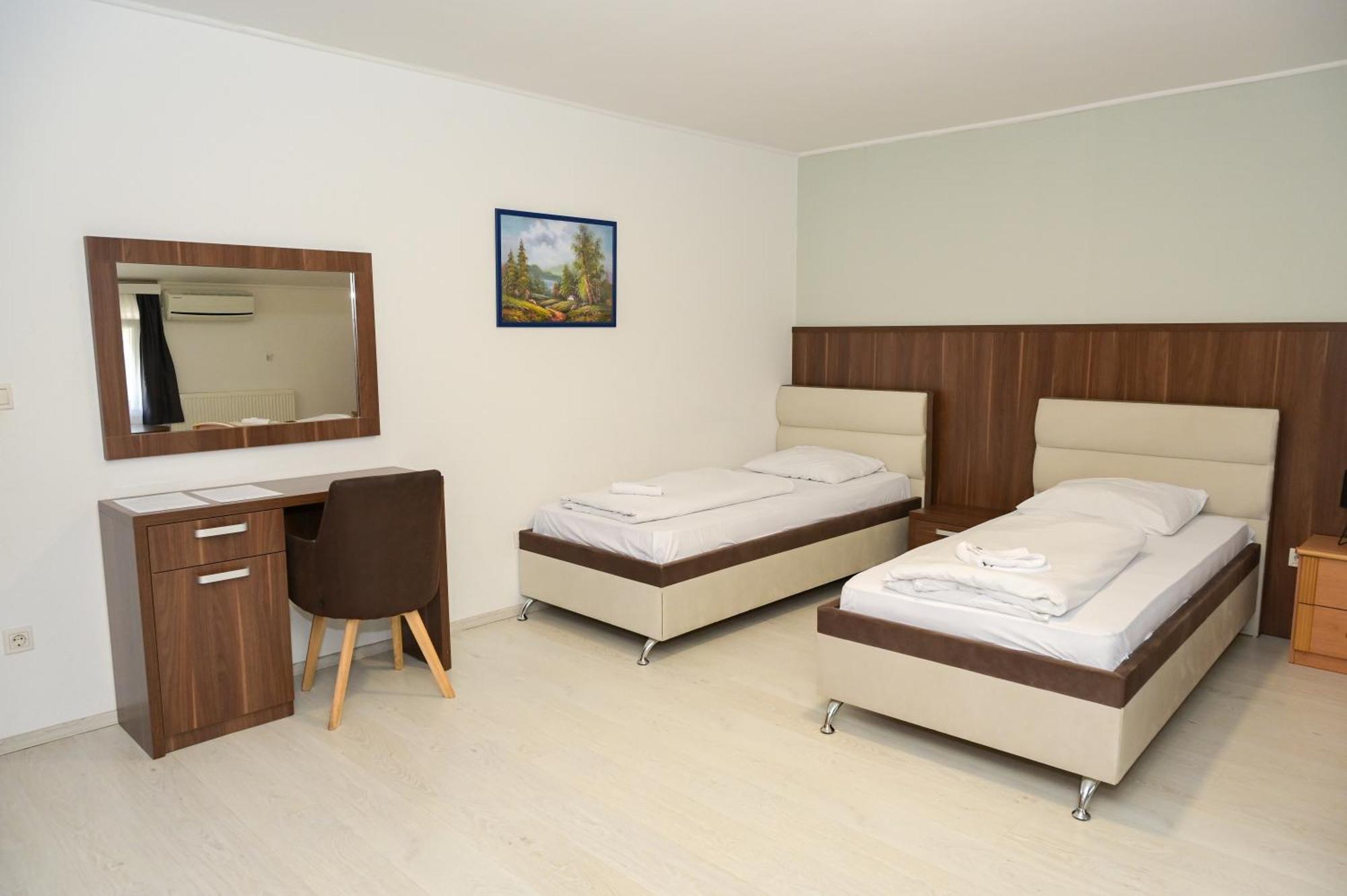 Motel Plaza Jajce Eksteriør billede
