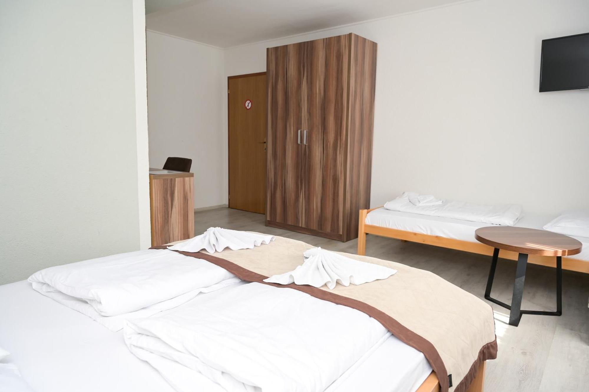 Motel Plaza Jajce Eksteriør billede