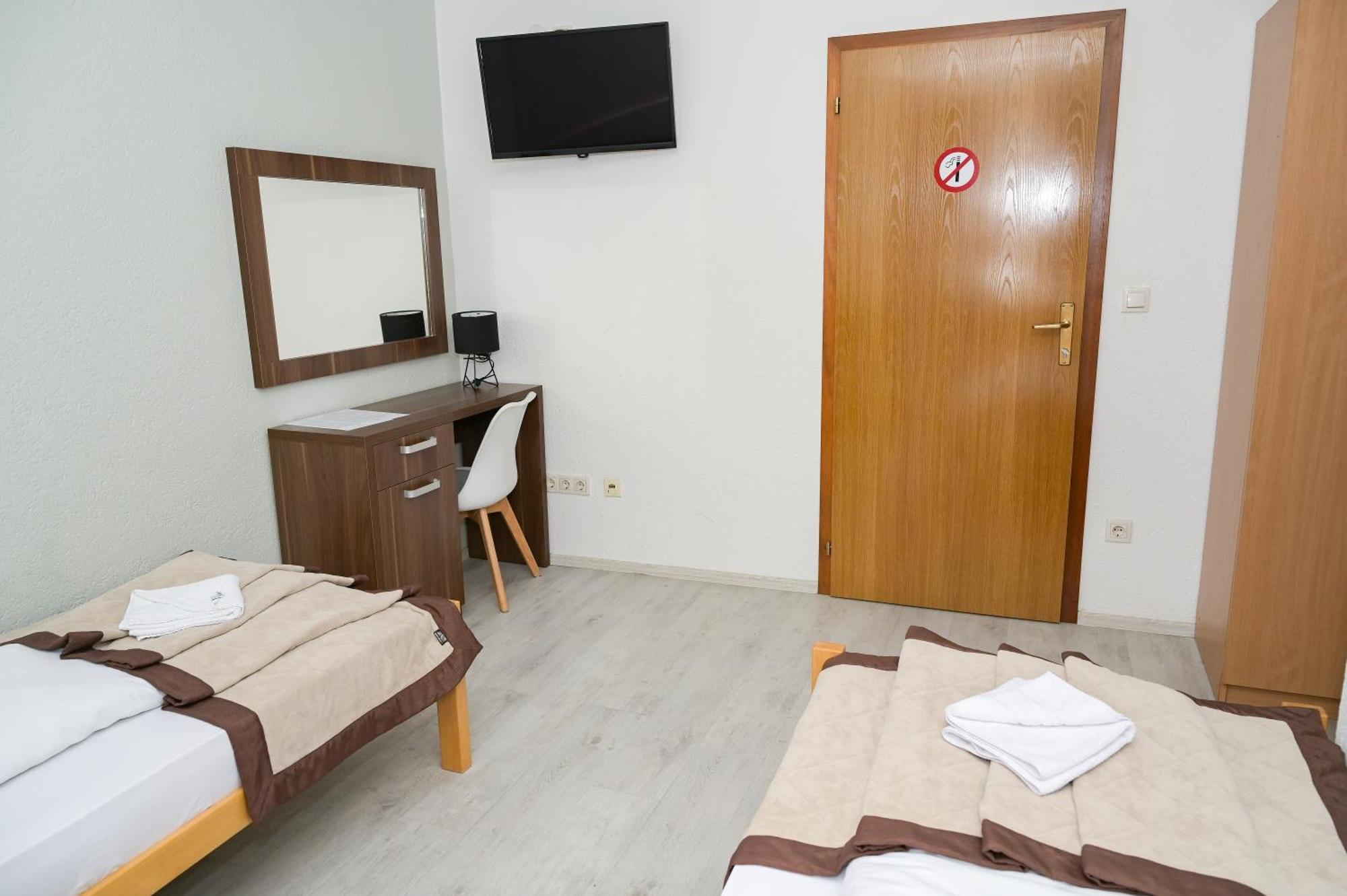 Motel Plaza Jajce Eksteriør billede