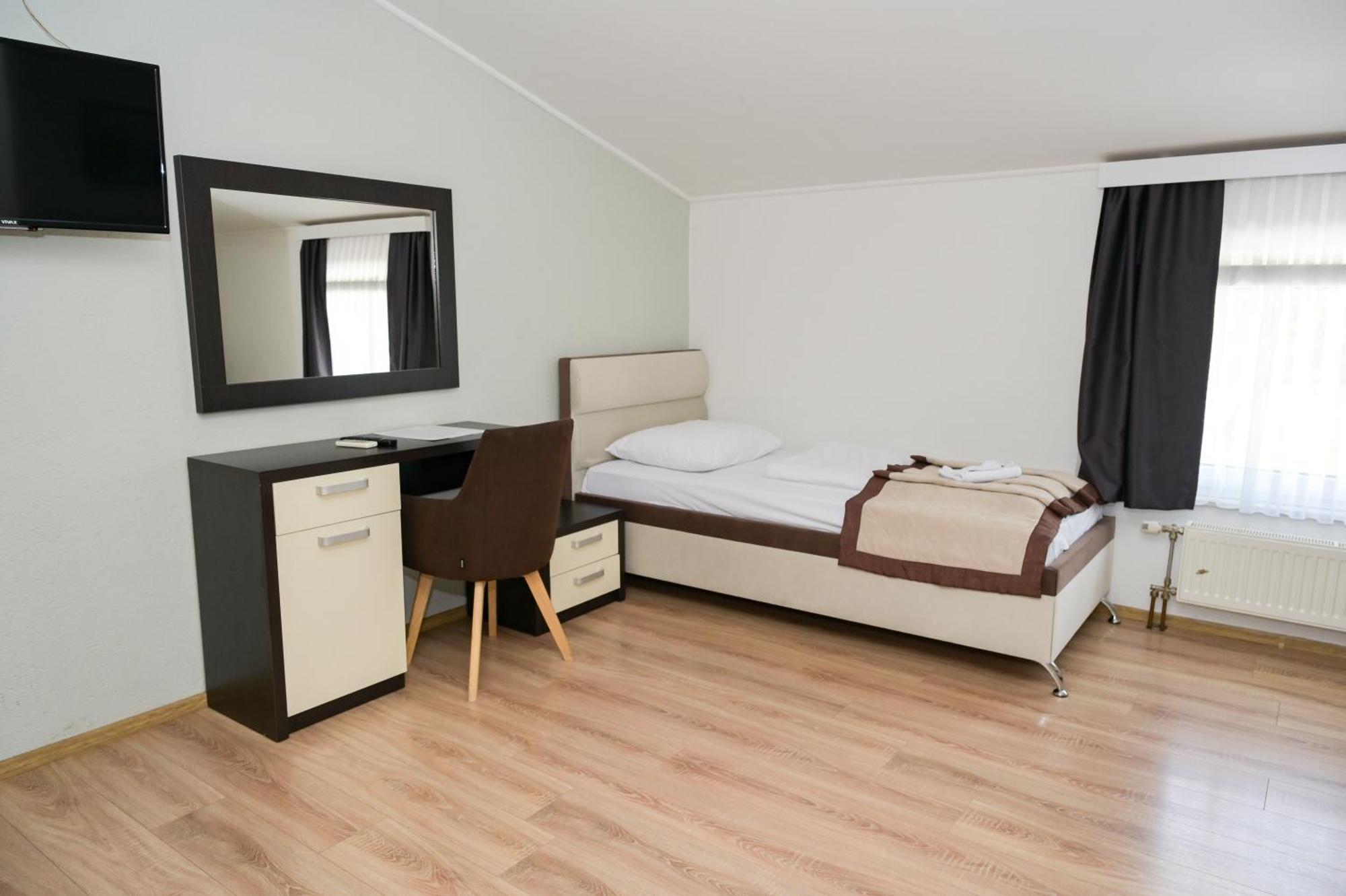 Motel Plaza Jajce Eksteriør billede