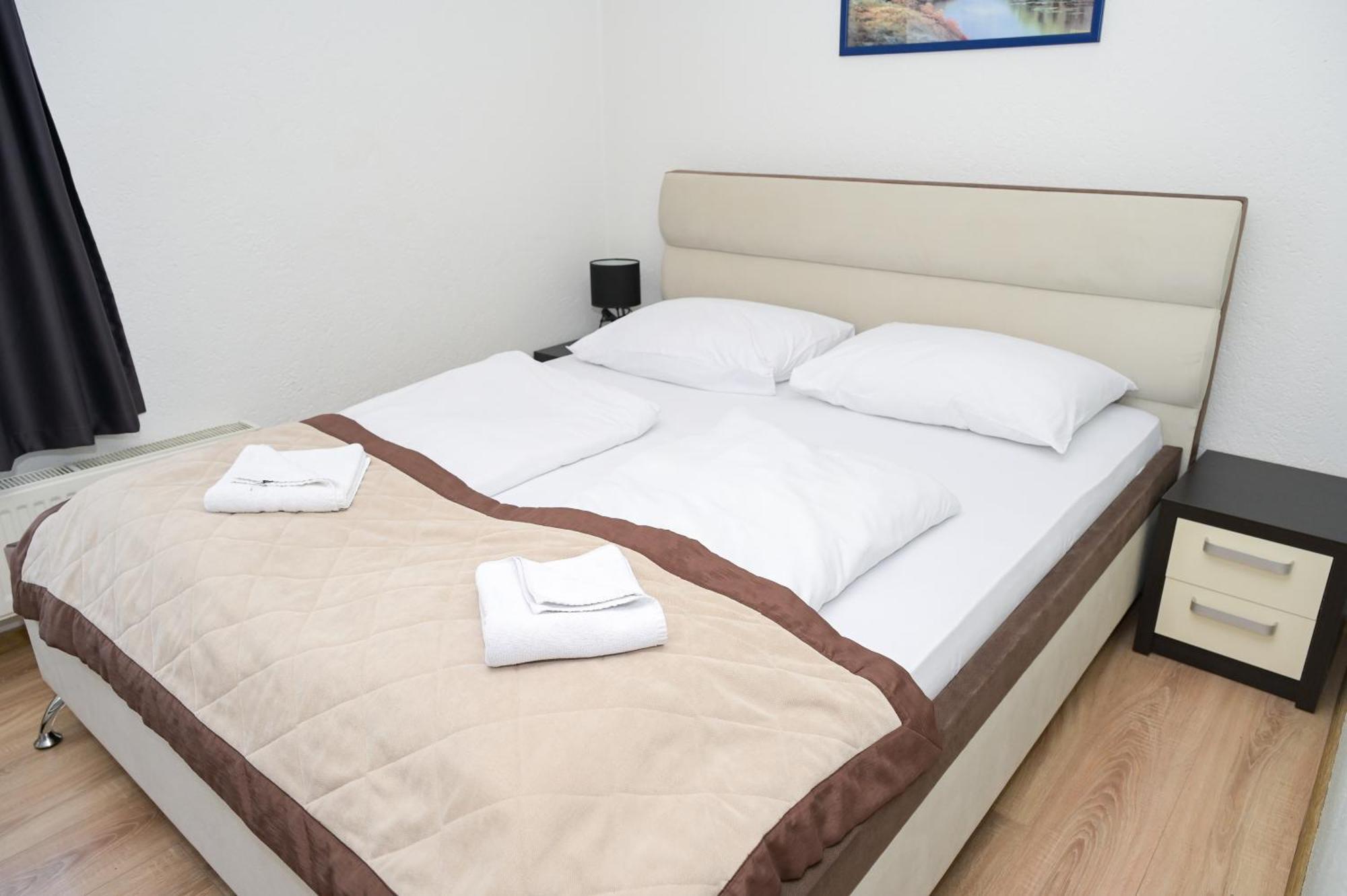 Motel Plaza Jajce Eksteriør billede